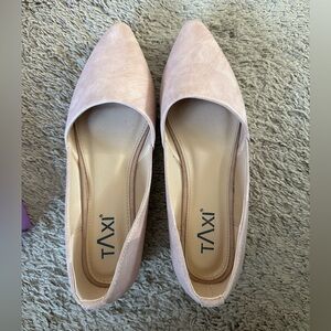 Taxi pink flats